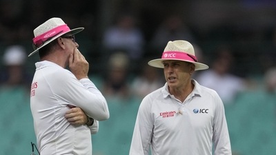 Are the laws of the game not keeping up with the changing times? Two incidents during the third Test between Australia and South Africa prompt this question. (AP) Are the laws of the game not keeping up with the changing times? Two incidents during the third Test between Australia and South Africa prompt this question. (AP)