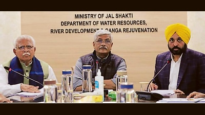 Khattar asks Kejriwal to share formula to resolve the SYL logjam Khattar asks Kejriwal to share formula to resolve the SYL logjam