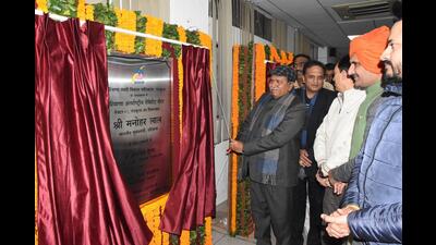 Panchkula MLA Gian Chand Gupta unveiling the Haryana International Habitat Centre project in Sector 1, Panchkula. (HT Photo) Panchkula MLA Gian Chand Gupta unveiling the Haryana International Habitat Centre project in Sector 1, Panchkula. (HT Photo)