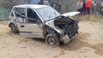 The car which fell into the canal near Dalla village in Jagraon. (HT) The car which fell into the canal near Dalla village in Jagraon. (HT)