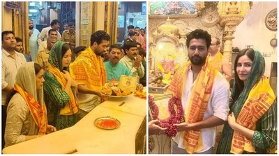 Katrina Kaif, Vicky Kaushal and Veena Kaushal at Siddhivinayak temple on Friday. Katrina Kaif, Vicky Kaushal and Veena Kaushal at Siddhivinayak temple on Friday.