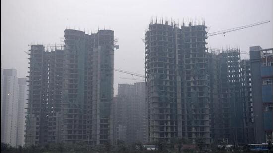 The authority had offered these group housing plots located in premium area- sectors 44 and 45, where land rates are in the range of <span class='webrupee'>₹</span>2 lakh per square metre or higher. (Representative image/HT Archive)