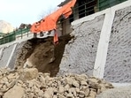 Joshimath: A view of the debris after a crack appeared on a wall of the house due to landslides. Joshimath: A view of the debris after a crack appeared on a wall of the house due to landslides.