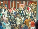 The first meeting of the newly constituted MCD descended into an ugly brawl on Friday as councillors fought pitched battles on the floor of the House, exchanging blows. (Paras) The first meeting of the newly constituted MCD descended into an ugly brawl on Friday as councillors fought pitched battles on the floor of the House, exchanging blows. (Paras)