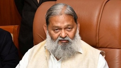Haryana minister Anil Vij said the incident took place when he had taken a halt on the KMP Expressway. (HT) Haryana minister Anil Vij said the incident took place when he had taken a halt on the KMP Expressway. (HT)