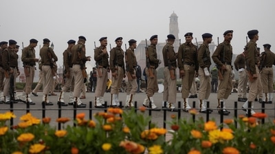 Indian policemen take part in the rehearsal for the Republic Day parade on a cold winter morning. (Adnan Abidi / Reuters) Indian policemen take part in the rehearsal for the Republic Day parade on a cold winter morning. (Adnan Abidi / Reuters)