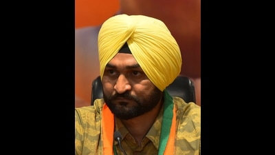 Now Haryana minister Sandeep Singh faces another charge of insulting the modesty of a woman. The Special Investigation of Team (SIT) has now added Section 509 of the IPC in the FIR. He was divested of the charge of sports and youth affairs portfolio. Now Haryana minister Sandeep Singh faces another charge of insulting the modesty of a woman. The Special Investigation of Team (SIT) has now added Section 509 of the IPC in the FIR. He was divested of the charge of sports and youth affairs portfolio.