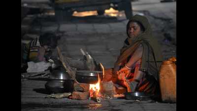 On Saturday, Lucknow recorded the season’s lowest minimum temperature at 4 degrees Celsius which was 3.6 degrees Celsius below normal. (Pic for representation)