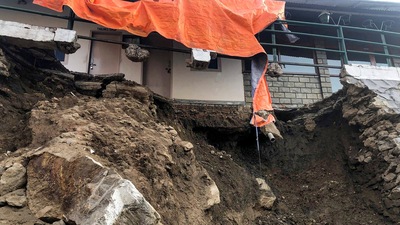 A total of 38 families have been displaced so far. Joshimath Municipal Chairman Shailendra Pawar said huge cracks appeared in the houses due to water leakage from inside the ground in the Marwadi ward.&nbsp; (PTI)