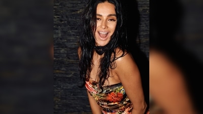 For her hairdo, Shibani Dandekar opted for the messy, wet look. Her nude makeup made her outfit stand out. (Instagram/@shibanidandekarakhtar) For her hairdo, Shibani Dandekar opted for the messy, wet look. Her nude makeup made her outfit stand out. (Instagram/@shibanidandekarakhtar)