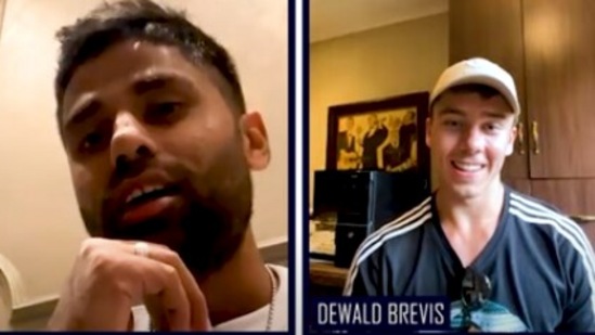Suryakumar Yadav (L) talks to Dewald Brevis (YouTube)
