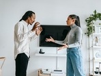 Things that can hurt you when dating: Therapist shares tips