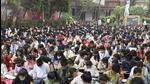 Students came from as far away as Akola, Nashik, Amravati, Pune, Satara, Ratnagiri, Raigad and Nagpur districts of the state. Many returned disappointed. A parent of a Class 10 student from Pune said, “In the morning, there was a stampede-like situation at the entrance of the college. We waited till 10.45 to get inside. As the crowd did not reduce, we had to turn back. So many children were dejected. It’s unfortunate that they have to experience this at this age.” (Anshuman Poyrekar/ HT PHOTO) Students came from as far away as Akola, Nashik, Amravati, Pune, Satara, Ratnagiri, Raigad and Nagpur districts of the state. Many returned disappointed. A parent of a Class 10 student from Pune said, “In the morning, there was a stampede-like situation at the entrance of the college. We waited till 10.45 to get inside. As the crowd did not reduce, we had to turn back. So many children were dejected. It’s unfortunate that they have to experience this at this age.” (Anshuman Poyrekar/ HT PHOTO)