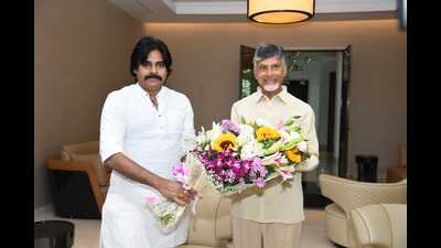 Pawan Kalyan came to the residence of N Chandrababu Naidu in Hyderabad in the afternoon and held discussions for nearly two hours