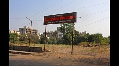 Spread over six acres (30 gunthas) – the Bhide Garden, which is the second largest garden in the Sinhagad road area – is awaiting completion since 2017 due to the paucity of funds. (Ravindra Joshi/HT PHOTO)