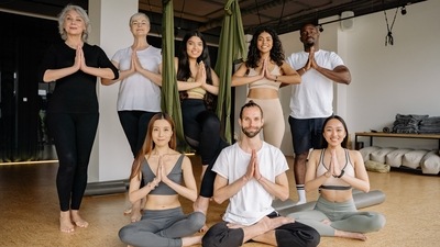 These are basic yoga asanas that can be done even by beginners. Practising this sequence will help you tone your hips and thighs. Make sure that you are consistent with your practice. Additionally, it is vital to follow a healthy diet to achieve weight loss in these problem areas.&nbsp; (Yan Krukau)