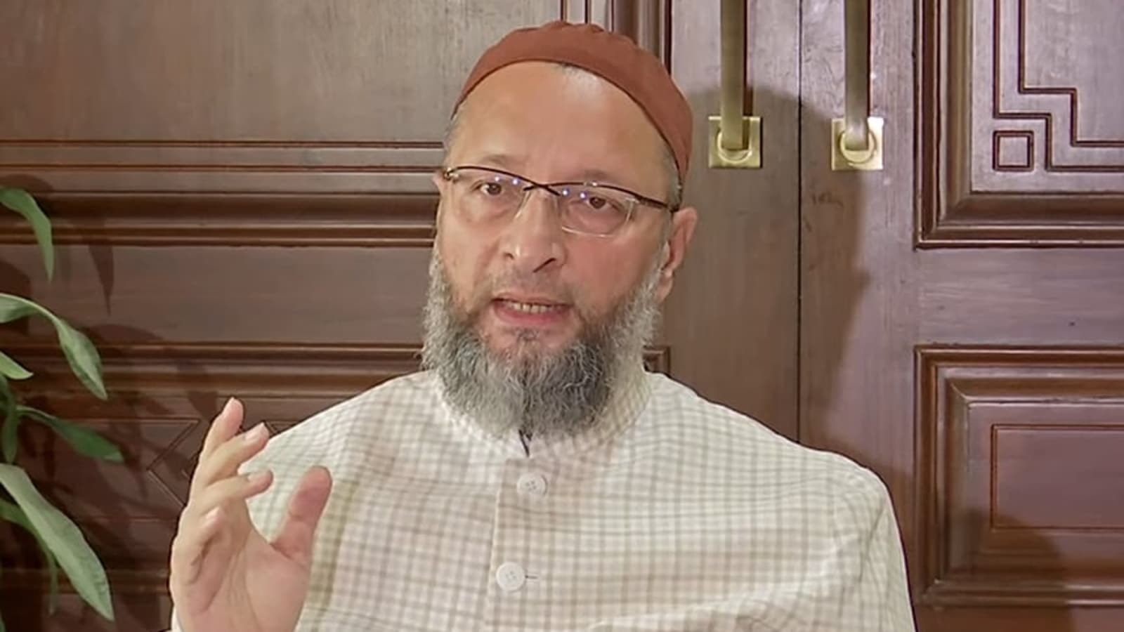 ‘It's advantage Modi if…’: Owaisi on Opposition's PM face for 2024 LS polls