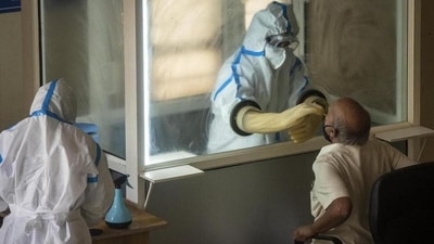 Since 29th December, 2022 to 7th January, 2023, Integrated Disease Surveillance Program (IDSP) sentinel sites referred 324 Covid-19 positive samples for sequencing to 22 INSACOG labs. (HT FILE PHOTO) Since 29th December, 2022 to 7th January, 2023, Integrated Disease Surveillance Program (IDSP) sentinel sites referred 324 Covid-19 positive samples for sequencing to 22 INSACOG labs. (HT FILE PHOTO)