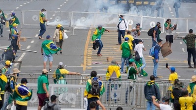 Brazil Anti-Democratic Riots: Protesters, supporters of Brazil's former President Jair Bolsonaro, clash with police. (AP) Brazil Anti-Democratic Riots: Protesters, supporters of Brazil's former President Jair Bolsonaro, clash with police. (AP)
