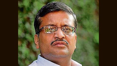 IAS officer Ashok Khemka transferred as ACS archives