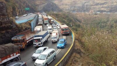 MSRDC in its safety findings report had stated that the ghat road section, sharp turns and tunnels on the highway too have added to the increased number of accidents due to factors like vehicle speed and reckless driving. (REPRESENTATIVE PHOTO) MSRDC in its safety findings report had stated that the ghat road section, sharp turns and tunnels on the highway too have added to the increased number of accidents due to factors like vehicle speed and reckless driving. (REPRESENTATIVE PHOTO)