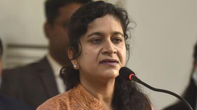 The Gautam Budh Nagar district consumer dispute redressal commission, in its January 7 order, said it has found that the Greater Noida chief executive officer “guilty of delaying the execution of an order” and imposed a fine of ₹2,000 and one-month prison. However, the CEO has been given 15 days to comply with the forum’s directions; failing which the forum will direct the city police commissioner to implement the arrest order. (HT Photo) The Gautam Budh Nagar district consumer dispute redressal commission, in its January 7 order, said it has found that the Greater Noida chief executive officer “guilty of delaying the execution of an order” and imposed a fine of ₹2,000 and one-month prison. However, the CEO has been given 15 days to comply with the forum’s directions; failing which the forum will direct the city police commissioner to implement the arrest order. (HT Photo)
