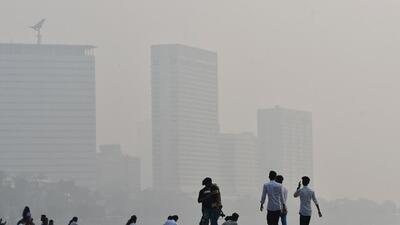 View of Mumbai’s skyline engulfed in smog from Marine Drive. Gufran Beig, founder and project director, SAFAR and chair professor, NIAS, IISc, said, “The slight improvement in the AQI can be seen as surface wind speed has increased and direction is also coming from the ocean. This is just a temporary relief though.” (HT PHOTO) View of Mumbai’s skyline engulfed in smog from Marine Drive. Gufran Beig, founder and project director, SAFAR and chair professor, NIAS, IISc, said, “The slight improvement in the AQI can be seen as surface wind speed has increased and direction is also coming from the ocean. This is just a temporary relief though.” (HT PHOTO)