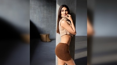 For her recent photoshoot, Vaani Kapoor donned a beige cropped sleeveless turtleneck and a brown mini low-rise warm skirt. (Instagram/@_vaanikapoor_) For her recent photoshoot, Vaani Kapoor donned a beige cropped sleeveless turtleneck and a brown mini low-rise warm skirt. (Instagram/@_vaanikapoor_)