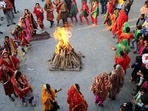 Lohri 2023: Tips to celebrate your first Lohri after marriage (Mukesh Gupta / REUTERS) Lohri 2023: Tips to celebrate your first Lohri after marriage (Mukesh Gupta / REUTERS)
