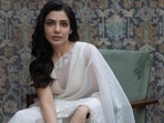 Samantha Ruth Prabhu wore a white saree for the Shaakuntalam trailer launch. Samantha Ruth Prabhu wore a white saree for the Shaakuntalam trailer launch.