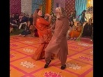 Pakistani couple dancing to Bipasha Basu’s hit Bollywood song Beedi Jalaile. (Instagram/@thebilalijaz) Pakistani couple dancing to Bipasha Basu’s hit Bollywood song Beedi Jalaile. (Instagram/@thebilalijaz)