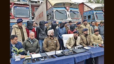 Chandigarh SP (cyber) Ketan Bansal giving details of the arrests at the Sector 17 police station on Tuesday. (Keshav Singh/ HT)