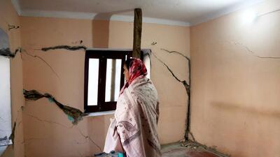 Cracks appear at a house due to the gradual ‘sinking’ of Joshimath in Chamoli district of Uttarakhand. (PTI)