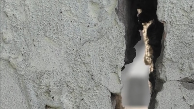 For the last several days, cracks have appeared in some of the houses in Aligarh. (ANI)