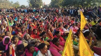 Giridih: Tribals protest demanding to 'free' the Parasnath hills in Jharkhand's Giridih district from the 'clutches' of the Jain community, Tuesday, Jan. 10, 2023. (PTI Photo)(PTI01_10_2023_000406B) (PTI) Giridih: Tribals protest demanding to 'free' the Parasnath hills in Jharkhand's Giridih district from the 'clutches' of the Jain community, Tuesday, Jan. 10, 2023. (PTI Photo)(PTI01_10_2023_000406B) (PTI)