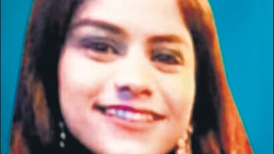 Priyangi Singh, in her statement, said she had gone to meet Amey after her office on November 12. Around 7 pm, they purchased beer and drank it near Broadway Mall, Borivali (West), she said. Two hours later, around 9 pm, they called their friend Devesh Lad and on the way to his home at La Belleza apartments in Dahisar (East), they bought whiskey and beer, the statement said, adding the three then went to the terrace. Priyangi Singh, in her statement, said she had gone to meet Amey after her office on November 12. Around 7 pm, they purchased beer and drank it near Broadway Mall, Borivali (West), she said. Two hours later, around 9 pm, they called their friend Devesh Lad and on the way to his home at La Belleza apartments in Dahisar (East), they bought whiskey and beer, the statement said, adding the three then went to the terrace.