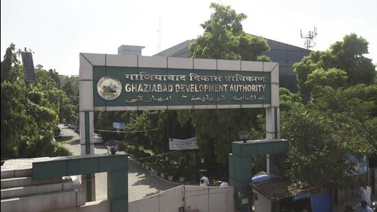 According to officials, Ghaziabad district is surrounded by major highways and expressways and these areas have development potential in terms of housing, townships, institutional and healthcare. (Sakib Ali/HT Photo)