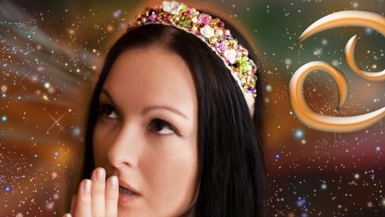 Cancer Daily Horoscope Today for January 11, 2023: Your brain is likely to perform at its peak today.