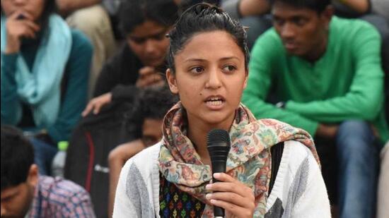 New Delhi , India - Feb. 26, 2016: JNUSA vice president Shehla Rashid speaks to a student gathering in front of Admin Building in New Delhi , India, on Friday, February 26, 2016. (Photo by Vipin Kumar / Hindustan Times) (Hindustan Times)