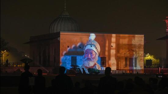 The hour-long show at Red Fort is narrated by Amitabh Bachchan. (Raj K Raj/HT Photo)