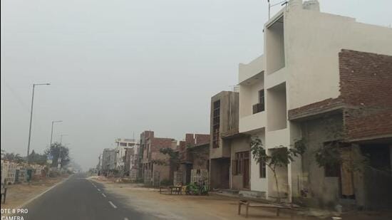 Yeida has approved maps for houses of farmers whose land was acquired for the airport. (HT Photo)