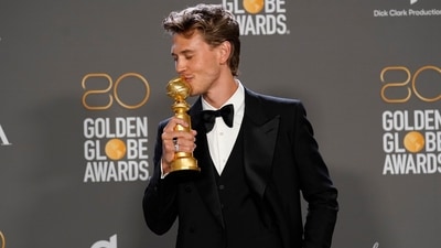 Elvis, also known as Austin Butler graced the red carpet in a traditional black tux.&nbsp; (Invision/AP)
