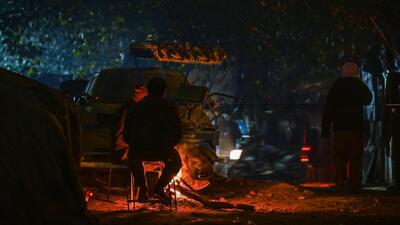 Delhi recorded a minimum temperature of 5.9 degrees Celsius (°C) on Wednesday -- one degree below normal for this time of the year and only slightly below the 6.4°C logged on Tuesday. (Raj K Raj/HT Photo)