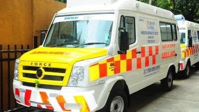 The family reportedly had only  ₹900 left and the drivers of private ambulances demanded  ₹3,000. (File image | Representative)