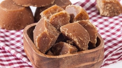 Gur, or jaggery, is an essential part of the celebrations and is served in various forms. (Unsplash) Gur, or jaggery, is an essential part of the celebrations and is served in various forms. (Unsplash)