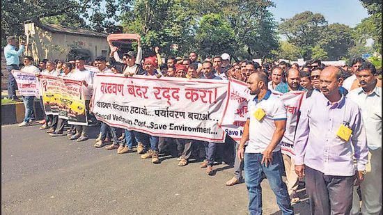 Vadhavan’s evaluation for oil refinery worries locals