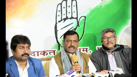 Bihar state Congress president Akhilesh Prasad Singh addresses a press conference in Patna on Wednesday. (Santosh Kumar/HT Photo) Bihar state Congress president Akhilesh Prasad Singh addresses a press conference in Patna on Wednesday. (Santosh Kumar/HT Photo)
