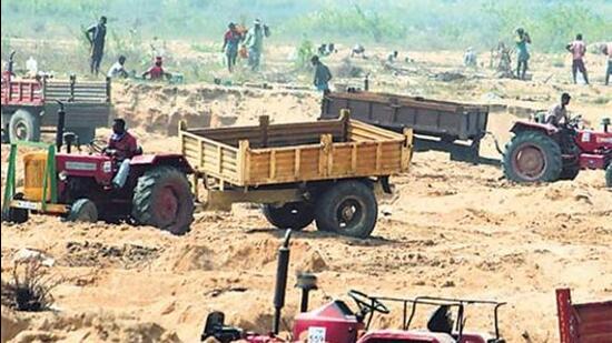 Commission of Inquiry on illegal mining terminated (Representational pic) (HT Photo)