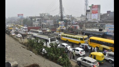 Bharat Jodo Yatra: Confusion, chaos as city sees heavy traffic rush, commuters suffer
