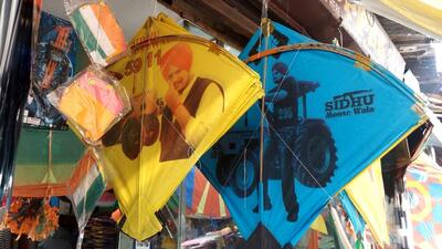 Meanwhile, kites with photographs of slain Punjabi singer Sidhu Moose Wala are trending the most and are seen at every shop in Ludhiana this Lohri. (HT PHOTO) Meanwhile, kites with photographs of slain Punjabi singer Sidhu Moose Wala are trending the most and are seen at every shop in Ludhiana this Lohri. (HT PHOTO)